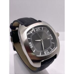 Mens Silver Tone Black Leather Paris hilton Mens Fashion Watch Works New Battery